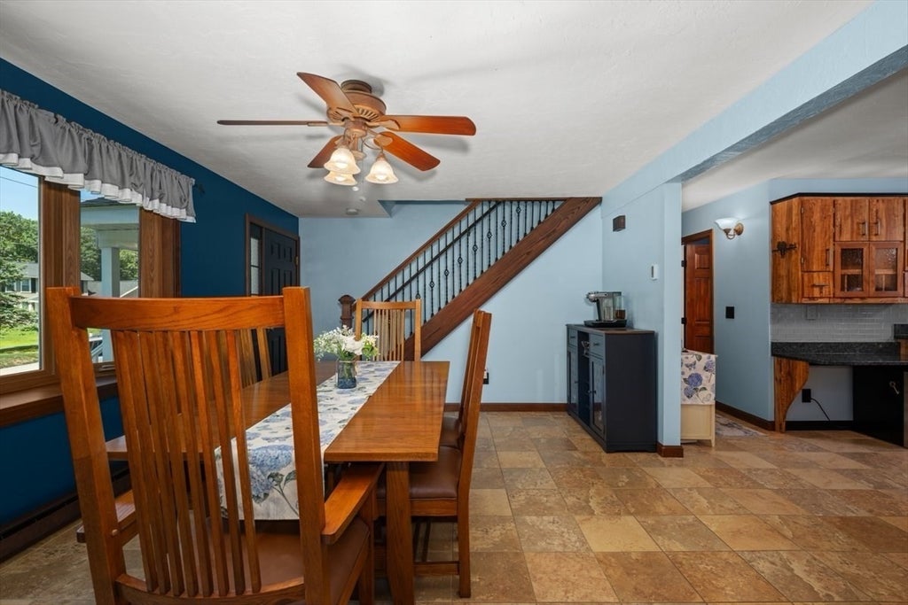 33 Scenic Ave, Webster, MA Photo #10