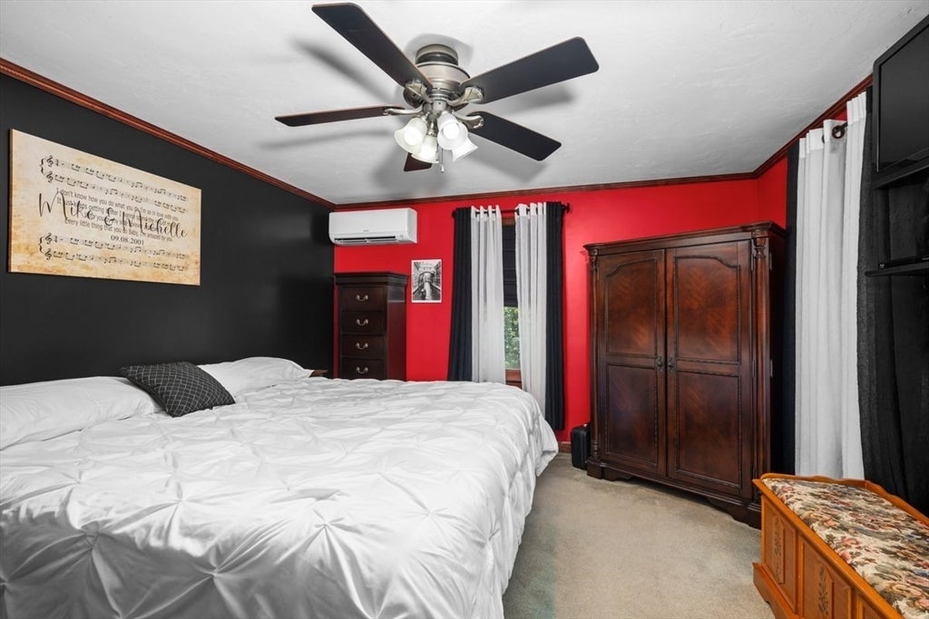 33 Scenic Ave, Webster, MA Photo #17