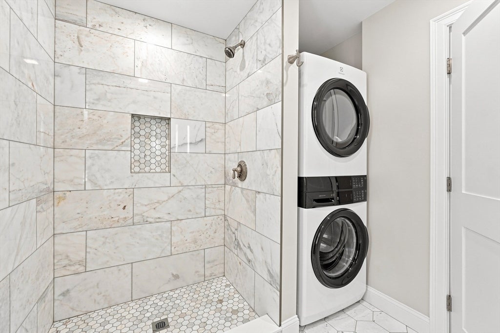 519 E 3rd ST #2, Boston, MA Photo #17