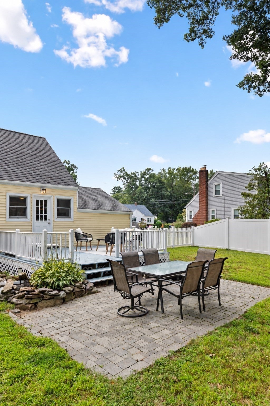 10 Suffolk Rd, Sharon, MA, 10 Suffolk Rd, Sharon, MA Photo #32