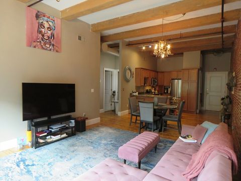 61 Market St 2B Lowell MA 01852