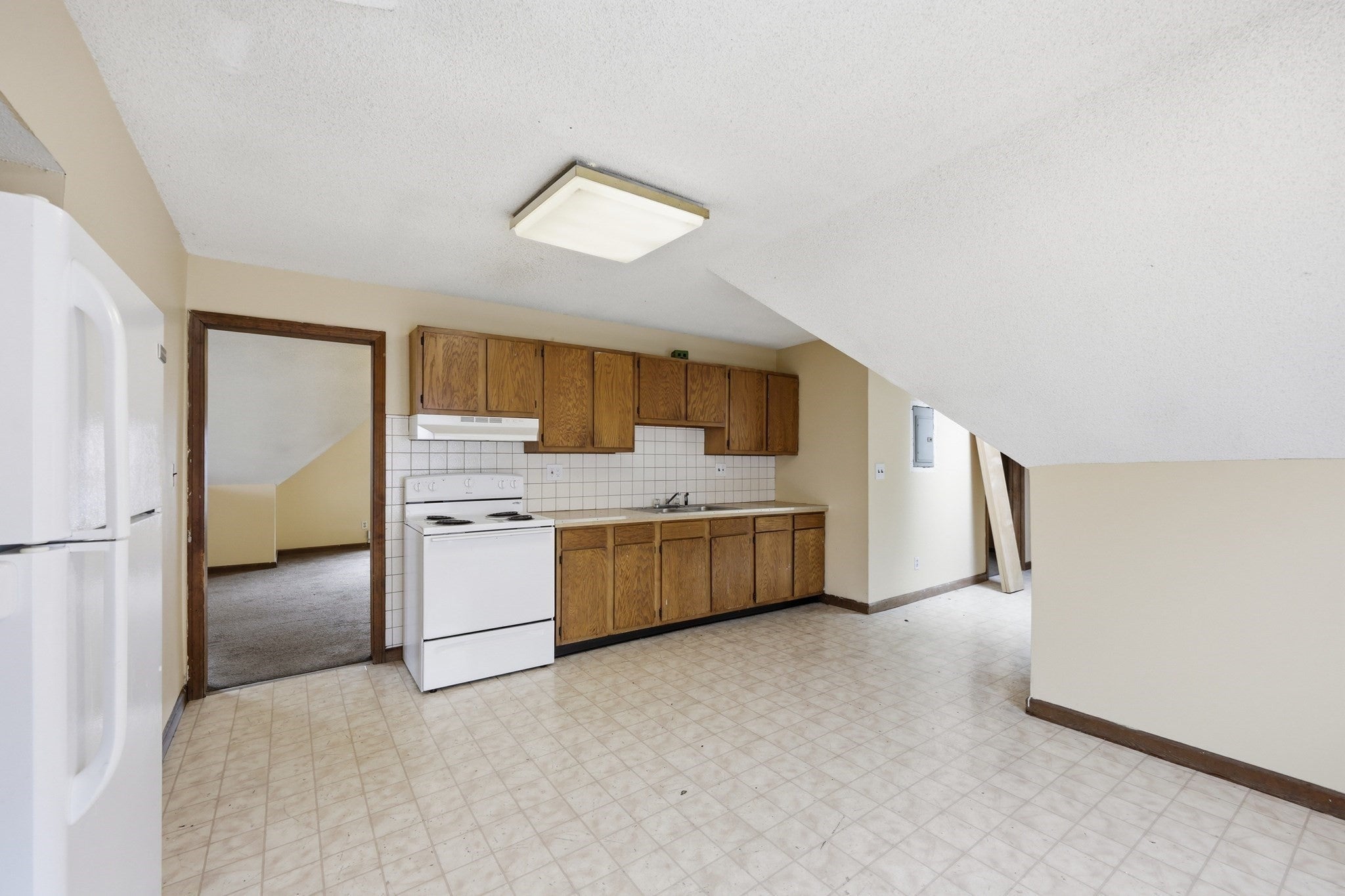 19-21 Rutledge Ave