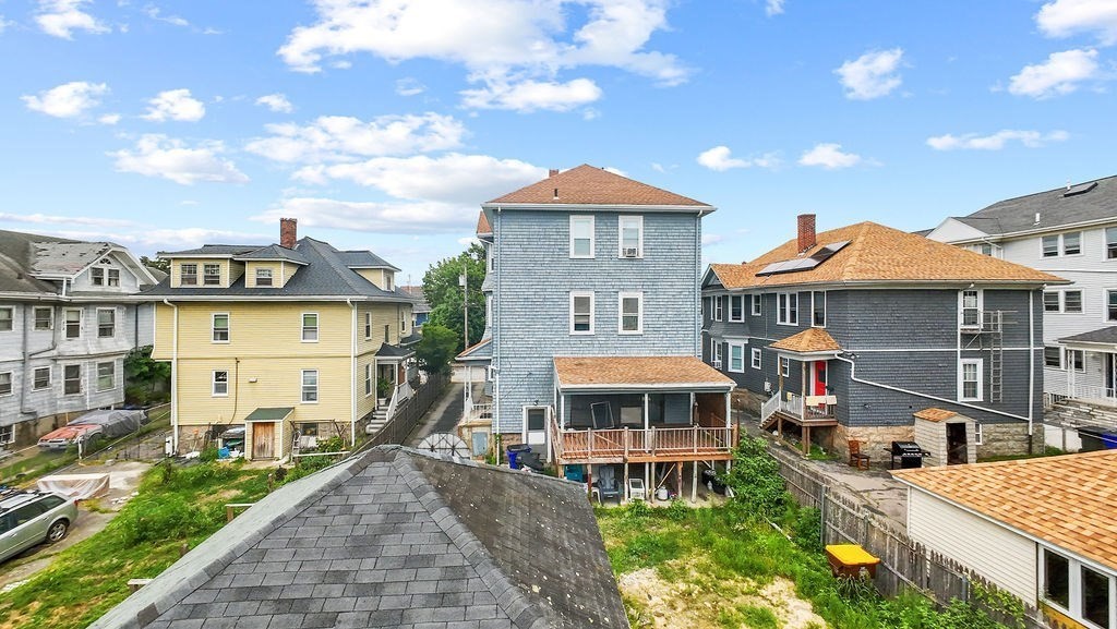37 Shawmut St