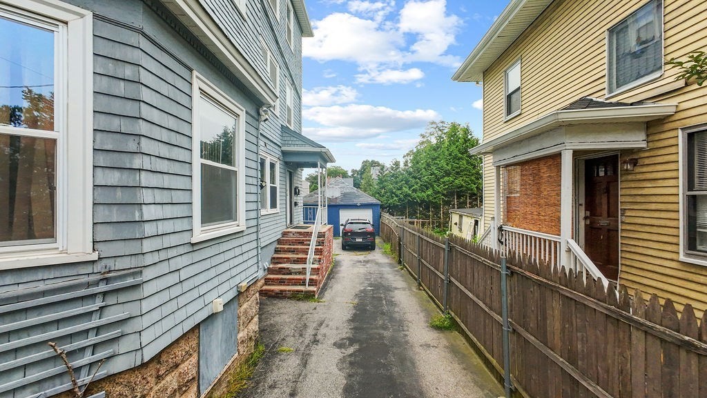 37 Shawmut St