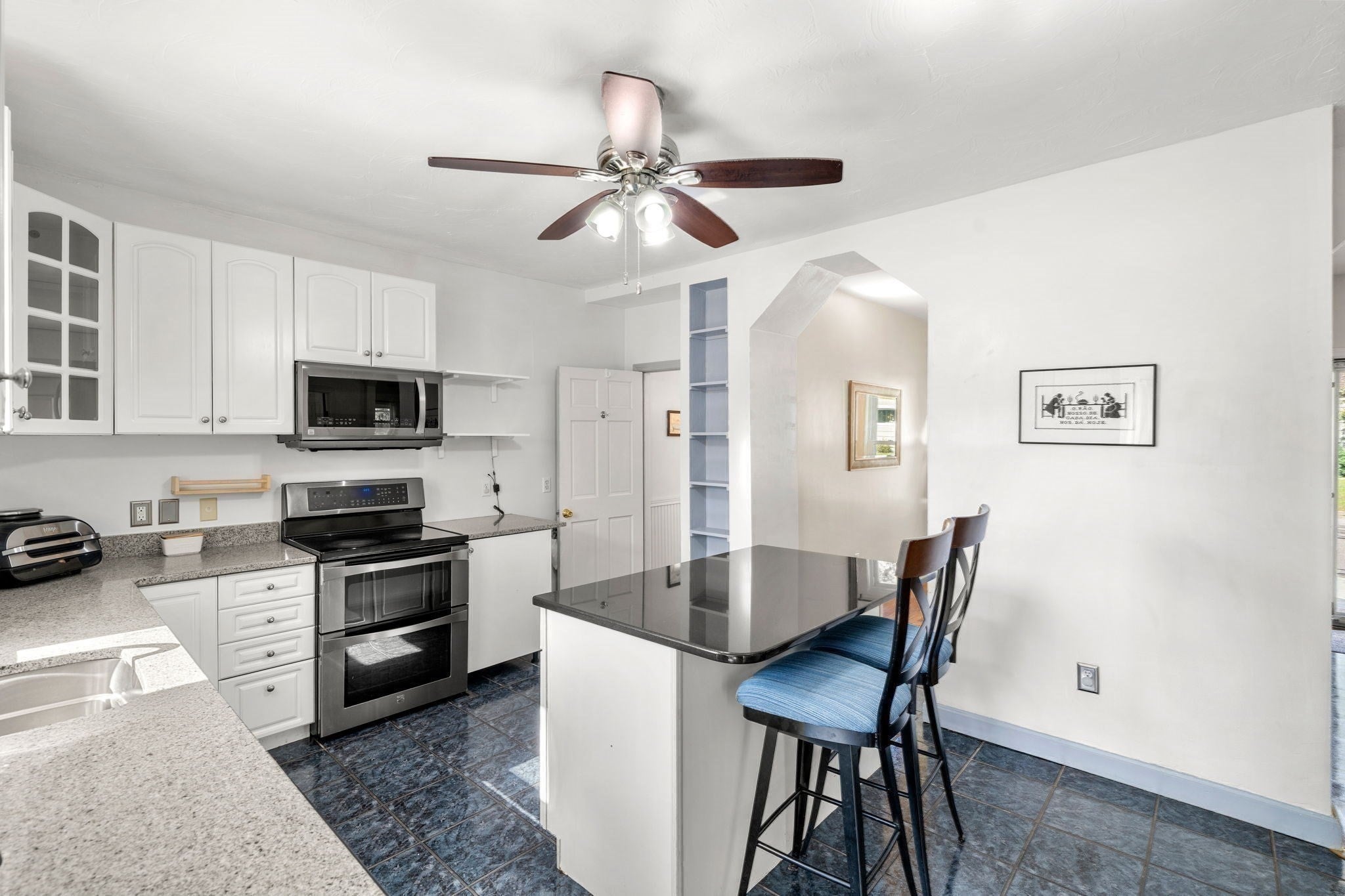 24 Lakeview Ave, Taunton, MA, 24 Lakeview Ave, Taunton, MA Photo #17