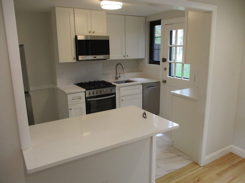52 Grant Ave #1, Watertown, MA, 52 Grant Ave #1, Watertown, MA Photo #2