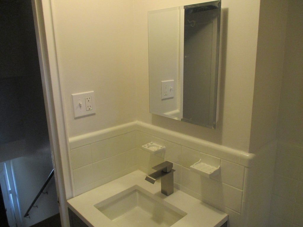 52 Grant Ave #1, Watertown, MA, 52 Grant Ave #1, Watertown, MA Photo #9