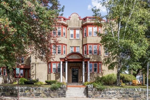 569 Franklin St 3 Melrose MA 02176