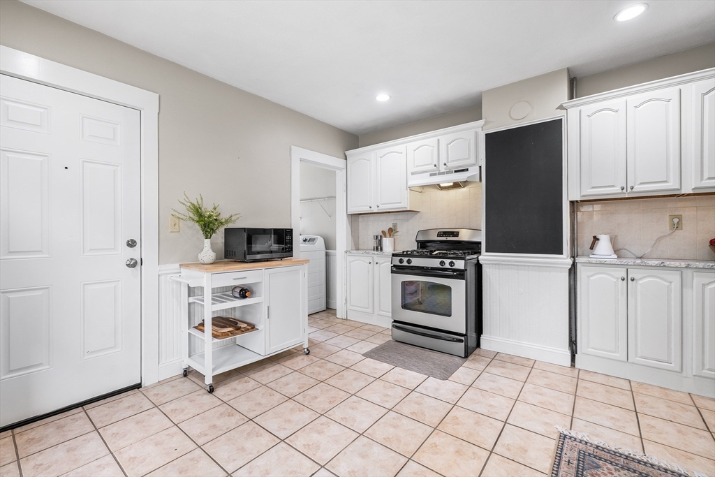 27 Prescott St #1, Somerville, MA Photo #9