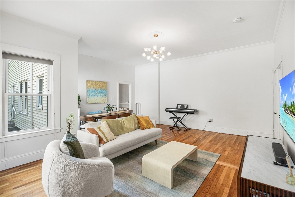 27 Prescott St #1, Somerville, MA Photo #4