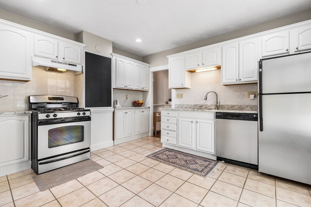 27 Prescott St #1, Somerville, MA Photo #8