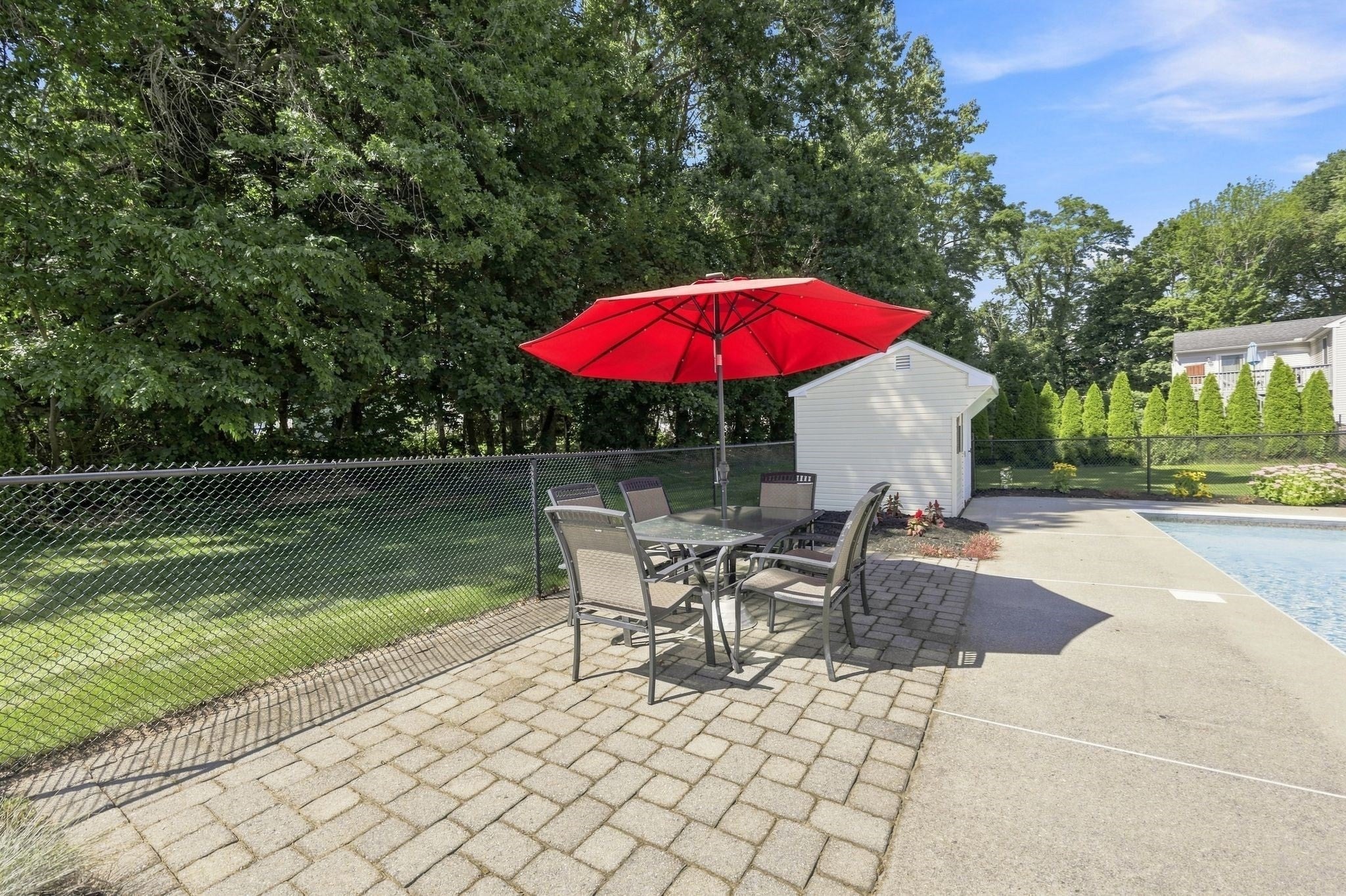 89 Zachary Ln, Agawam, MA Photo #37