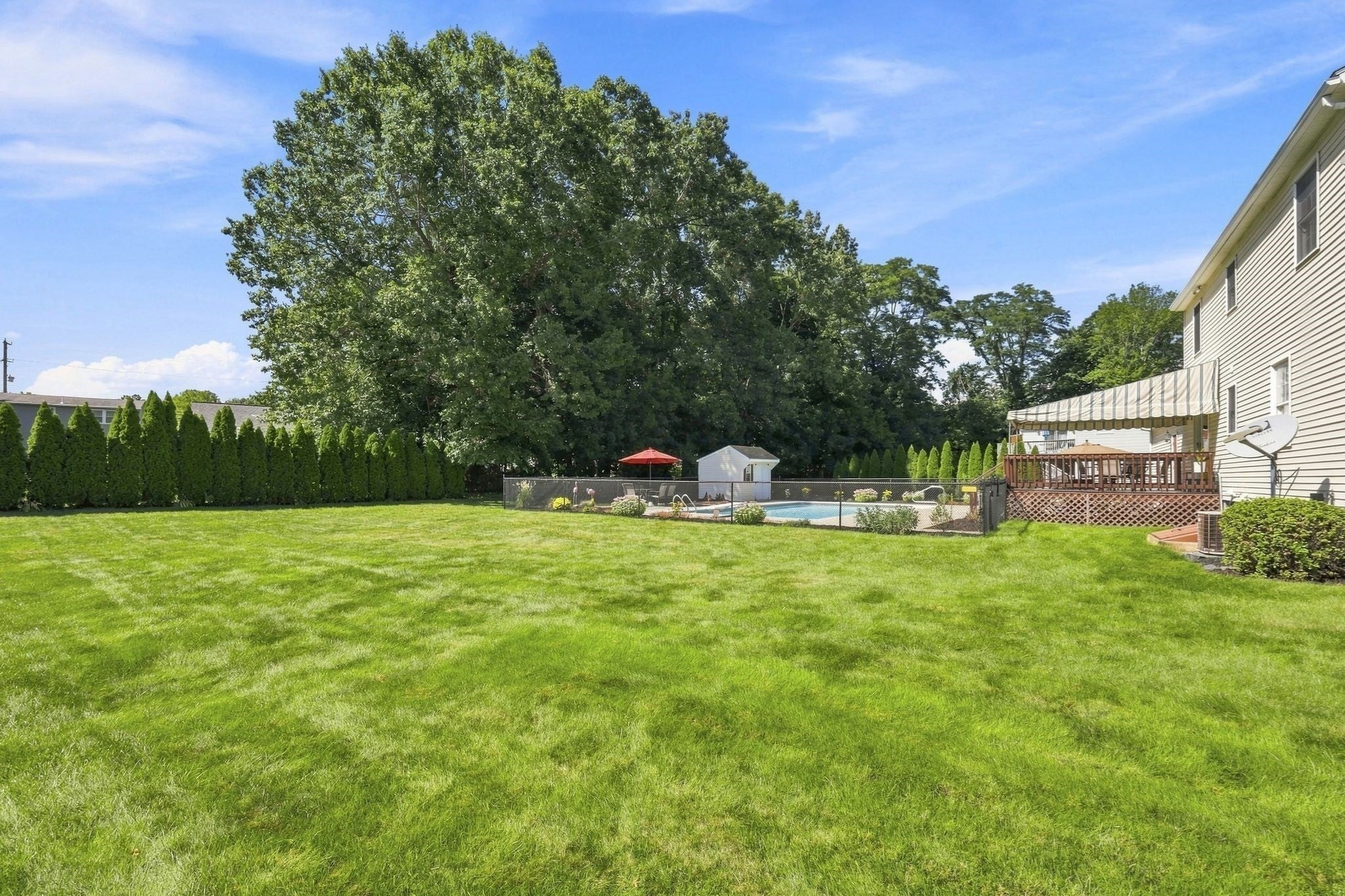 89 Zachary Ln, Agawam, MA Photo #38