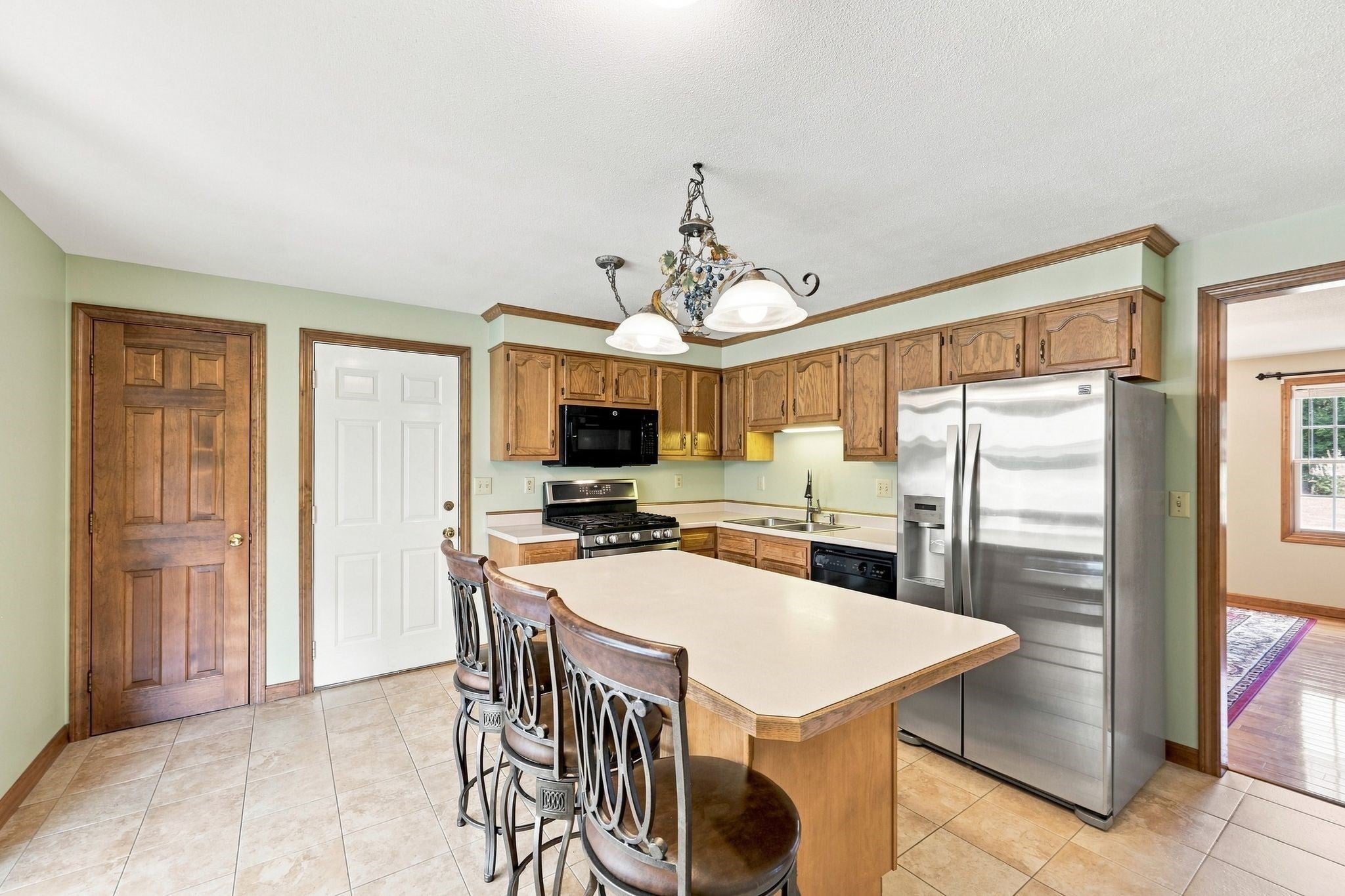 89 Zachary Ln, Agawam, MA Photo #16