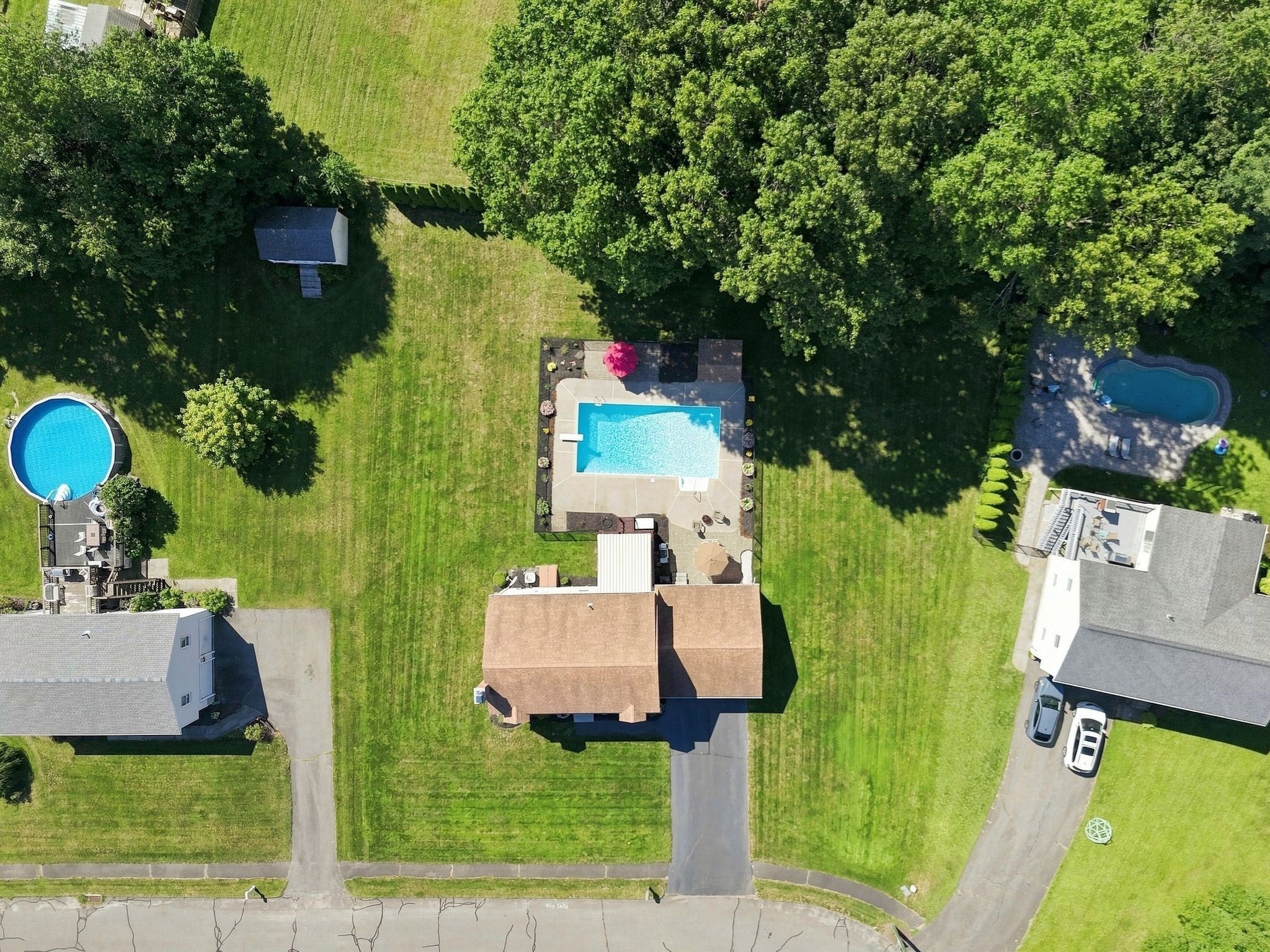 89 Zachary Ln, Agawam, MA Photo #4