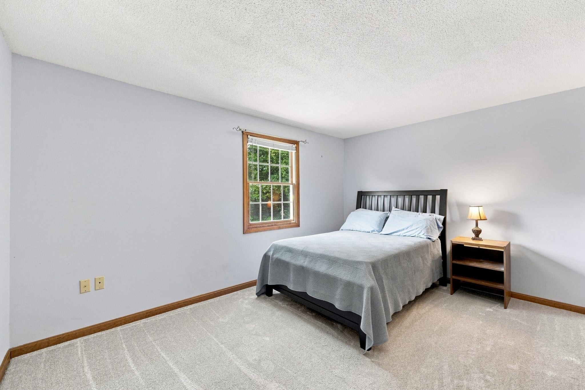 89 Zachary Ln, Agawam, MA Photo #27
