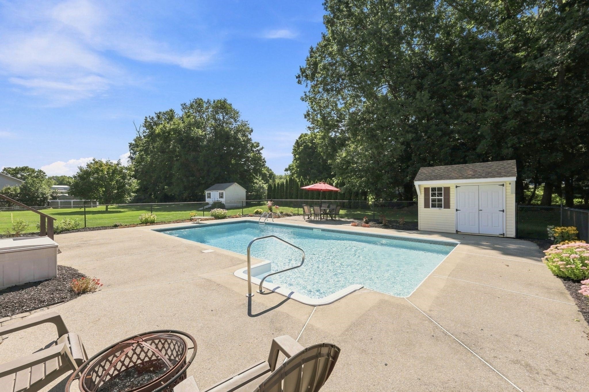 89 Zachary Ln, Agawam, MA Photo #34