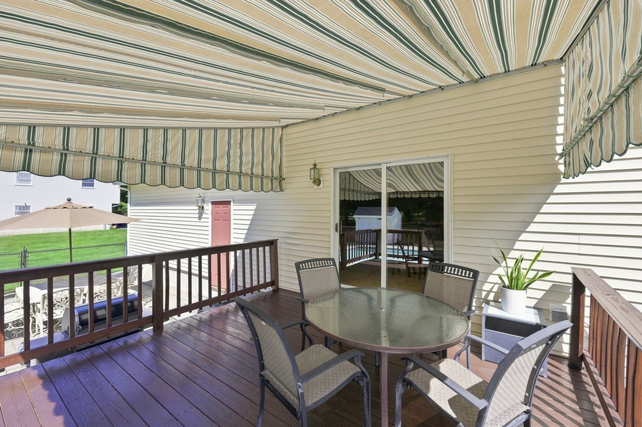 89 Zachary Ln, Agawam, MA Photo #32