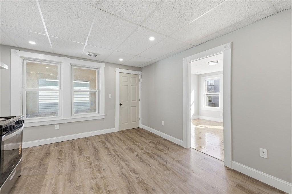 220 University Ave, Lowell, MA Photo #35