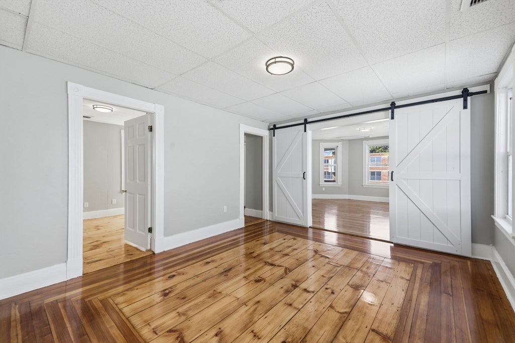 220 University Ave, Lowell, MA Photo #25