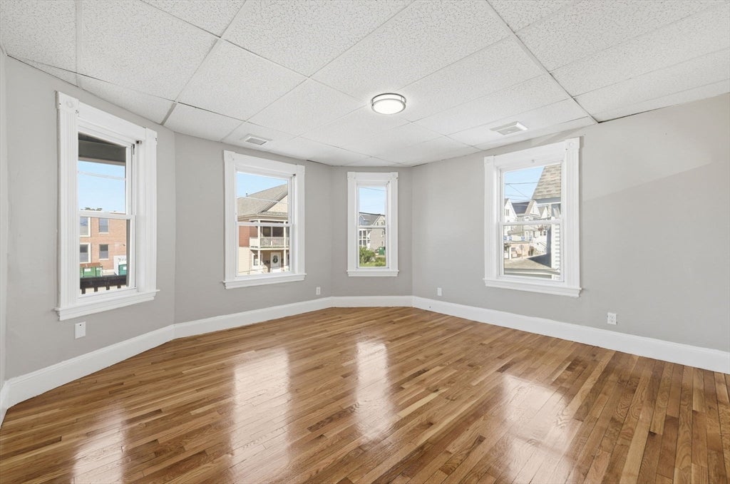 220 University Ave, Lowell, MA Photo #31