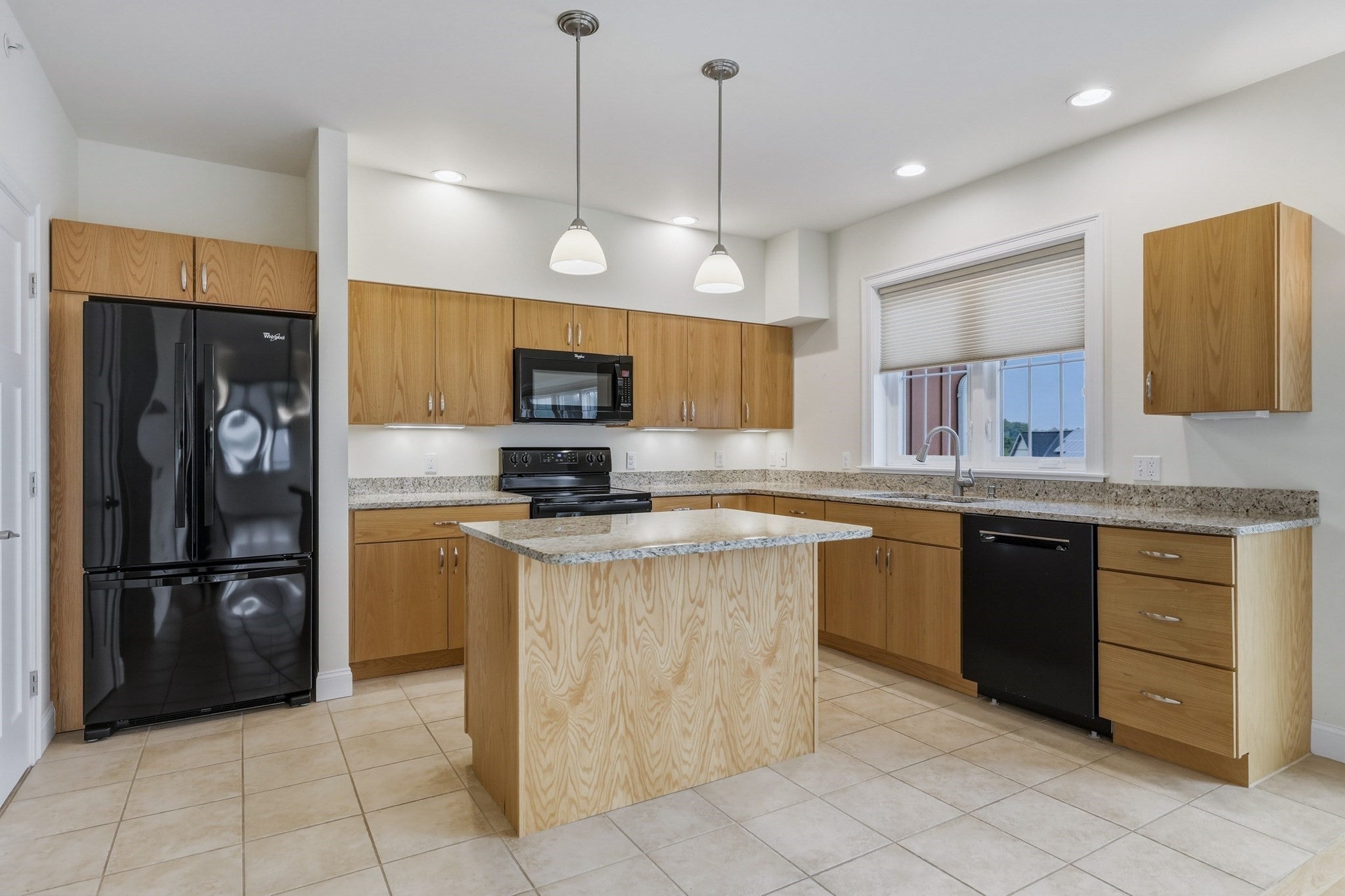 74 Village Hill Rd #W3N, Northampton, MA, 74 Village Hill Rd #W3N, Northampton, MA Photo #6