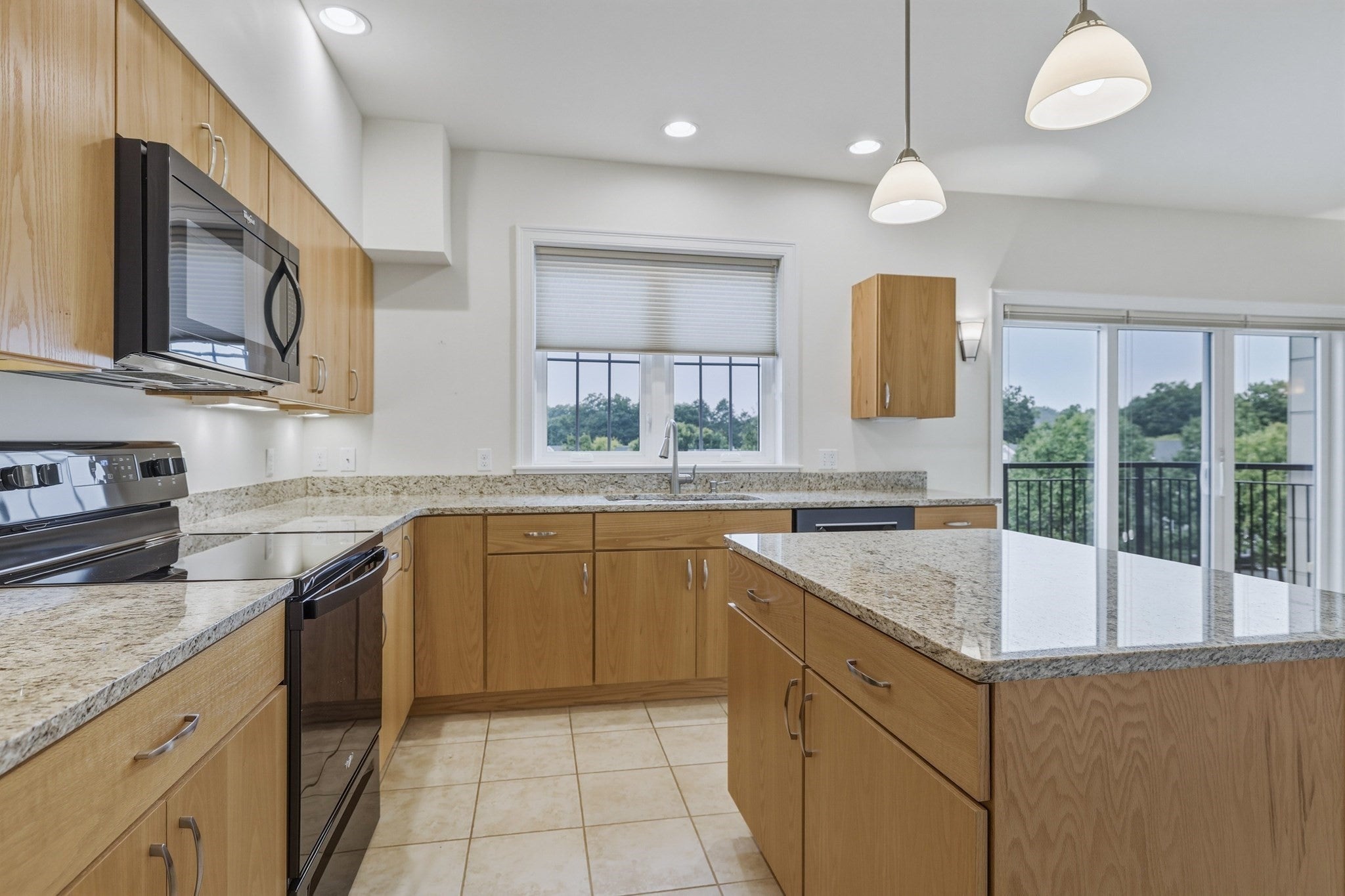 74 Village Hill Rd #W3N, Northampton, MA, 74 Village Hill Rd #W3N, Northampton, MA Photo #7