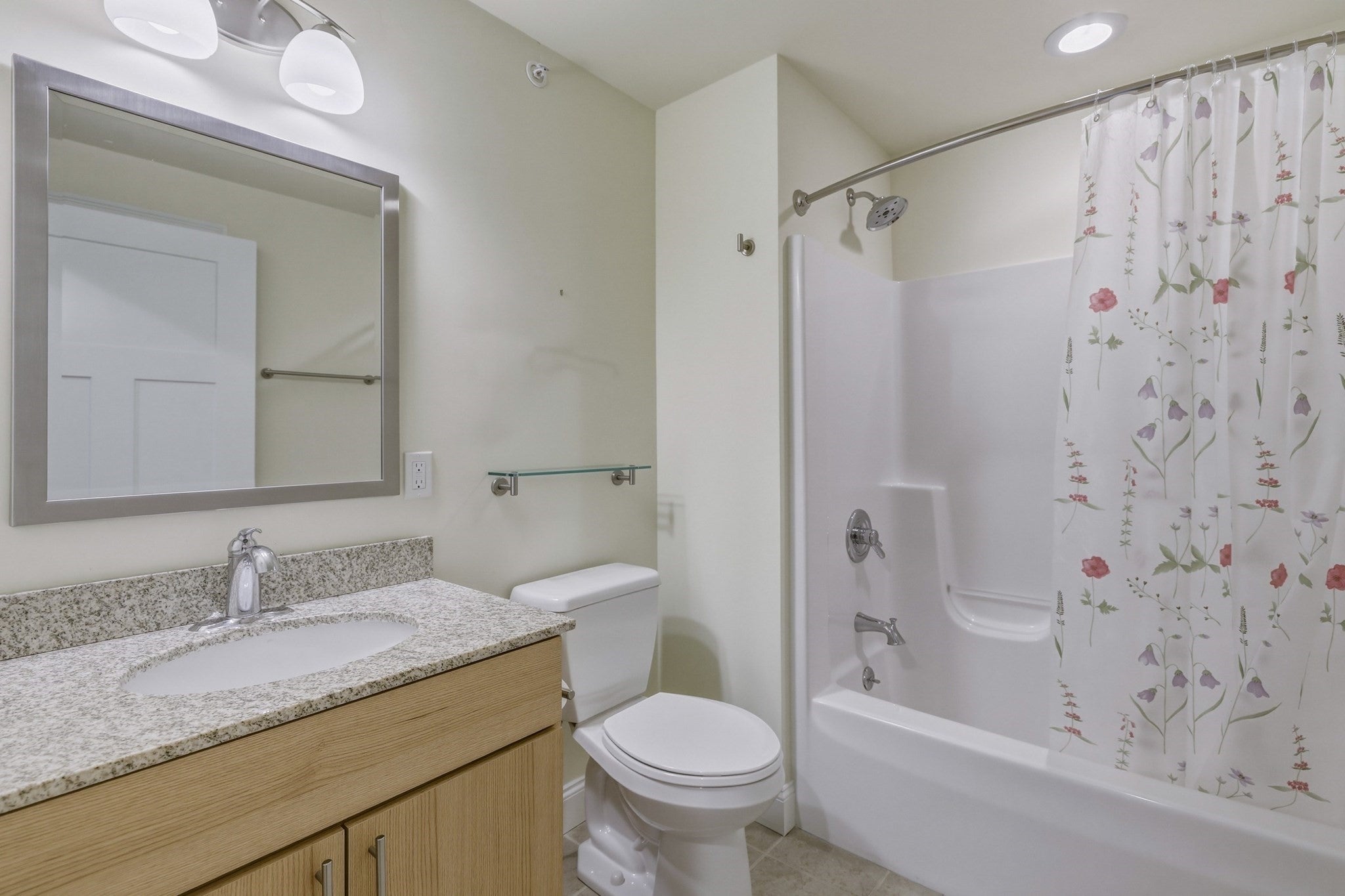 74 Village Hill Rd #W3N, Northampton, MA, 74 Village Hill Rd #W3N, Northampton, MA Photo #26