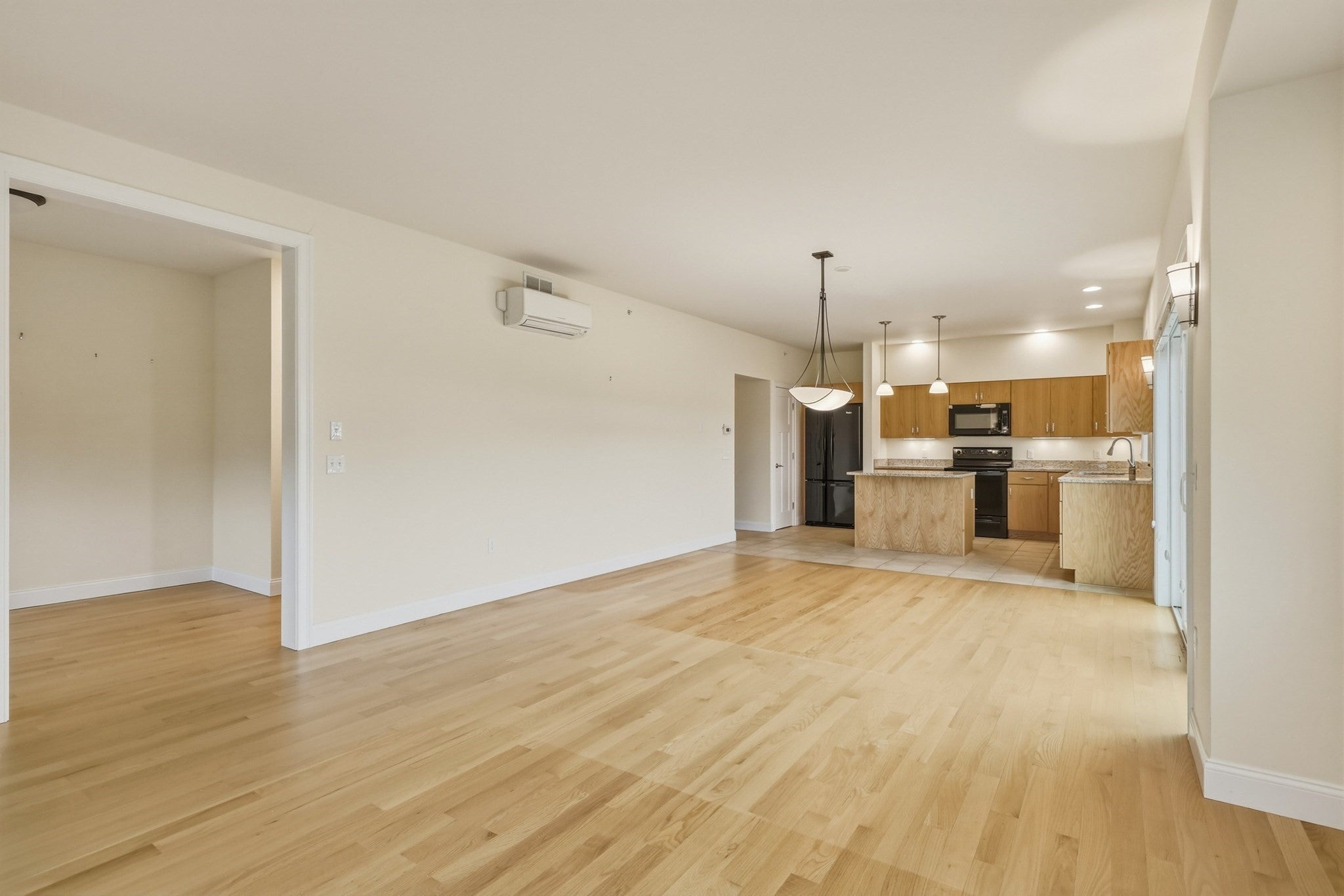 74 Village Hill Rd #W3N, Northampton, MA, 74 Village Hill Rd #W3N, Northampton, MA Photo #15