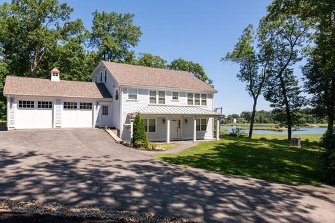52 Elmore Rd Hingham MA 02043