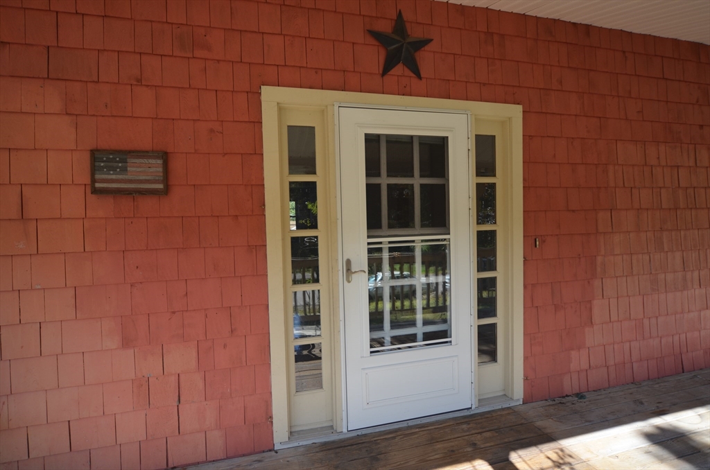 Wrentham, Massachusetts 02093, United States, 3 Bedrooms Bedrooms, ,1 BathroomBathrooms,Residential,Active,211481