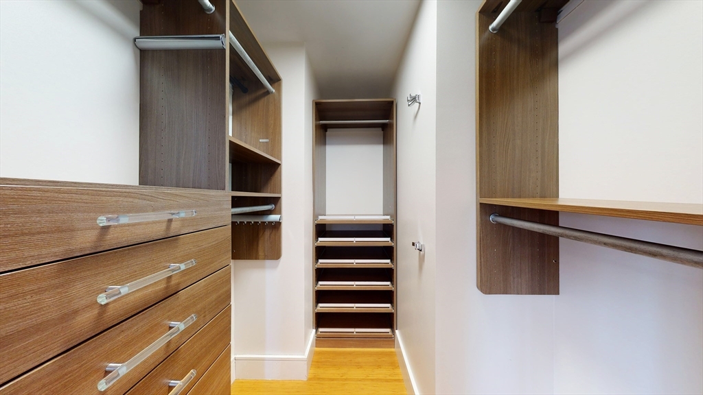 45 Province St 2107