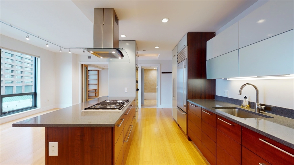 45 Province St 2107