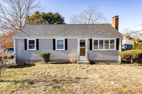 251 Green St Weymouth MA 02191