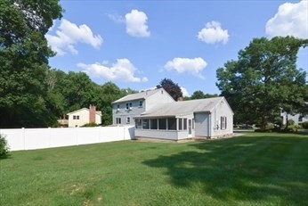 32 Nancy Rd