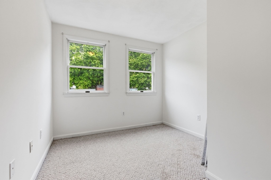 3 Spruce St, Stoneham, MA Photo #26