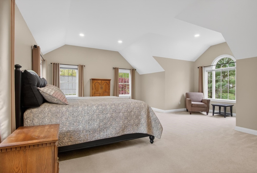 6 Jennifer Drive, Westford, MA Photo #21