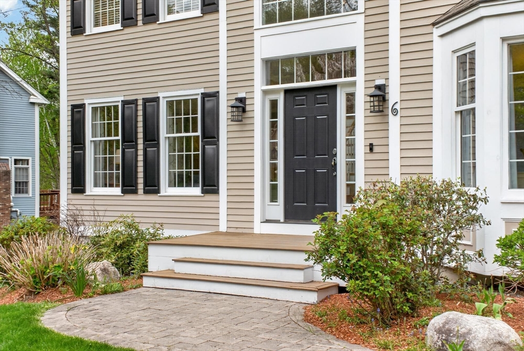 6 Jennifer Drive, Westford, MA Photo #4