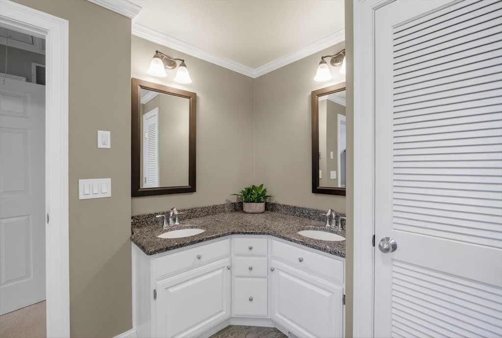 6 Jennifer Drive, Westford, MA Photo #25