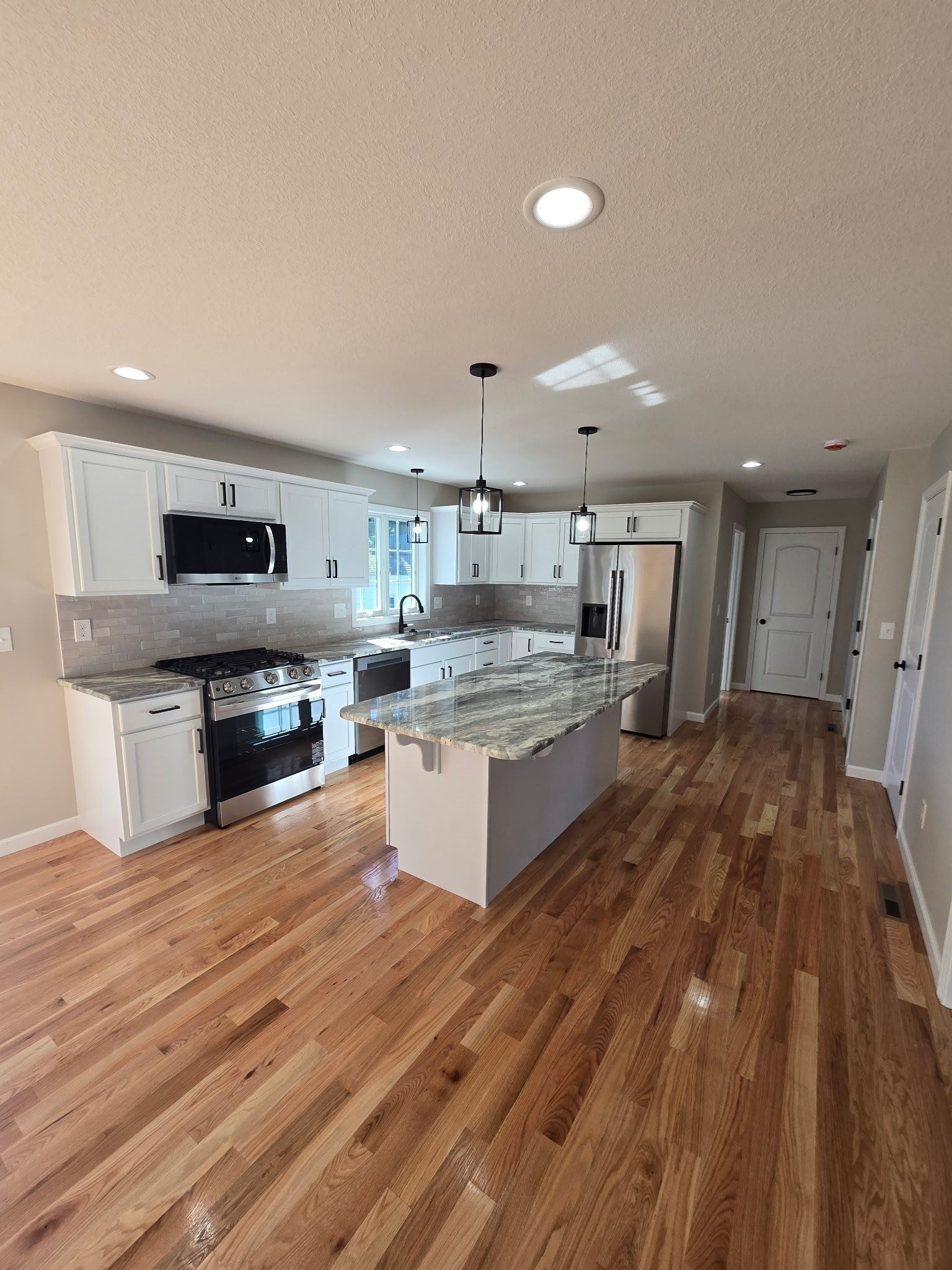 68 Homestead Ave, Springfield, MA, 68 Homestead Ave, Springfield, MA Photo #9