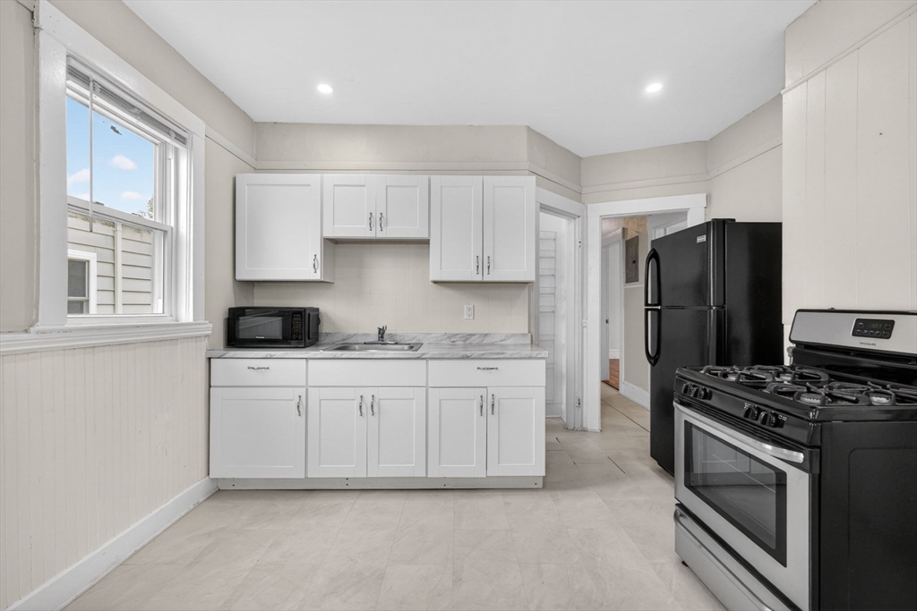 64 Topliff ST #3, Boston, MA Photo #20