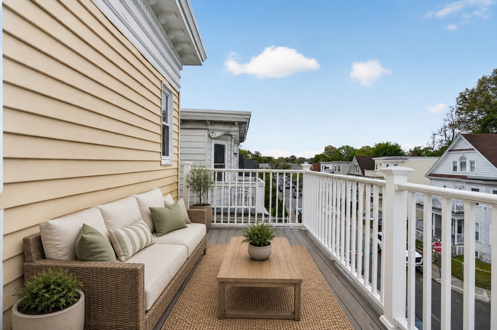64 Topliff ST #3, Boston, MA Photo #24