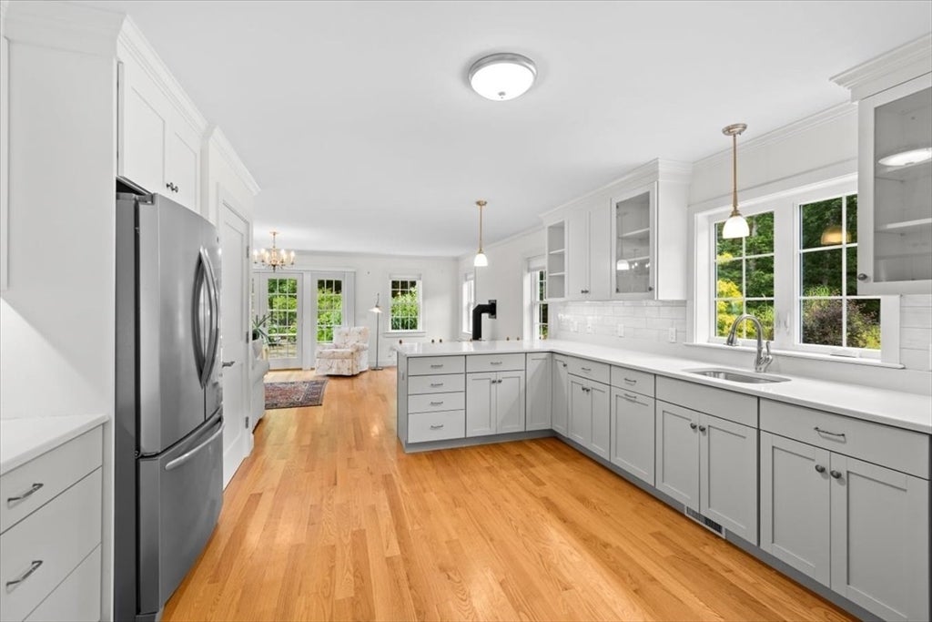 20 Durham Dr, Falmouth, MA, 20 Durham Dr, Falmouth, MA Photo #11