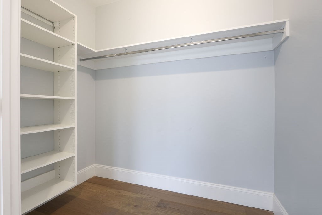 230 Washington St 11