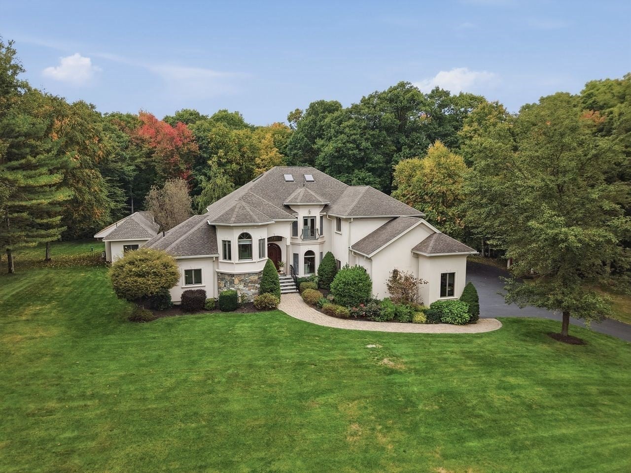 37 Putnam Hill Road, Sutton, MA, 37 Putnam Hill Road, Sutton, MA Photo #2