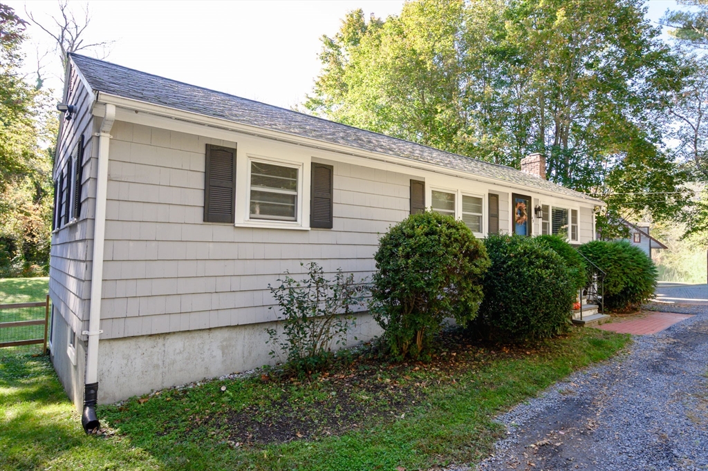 49 Cornet Stetson Rd