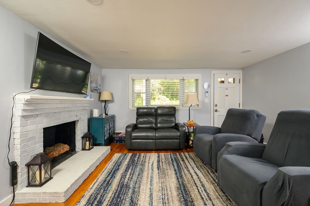 49 Cornet Stetson Rd