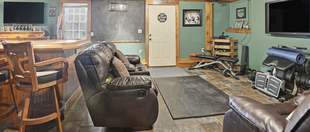 85 Millbury Road, Oxford, MA Photo #30