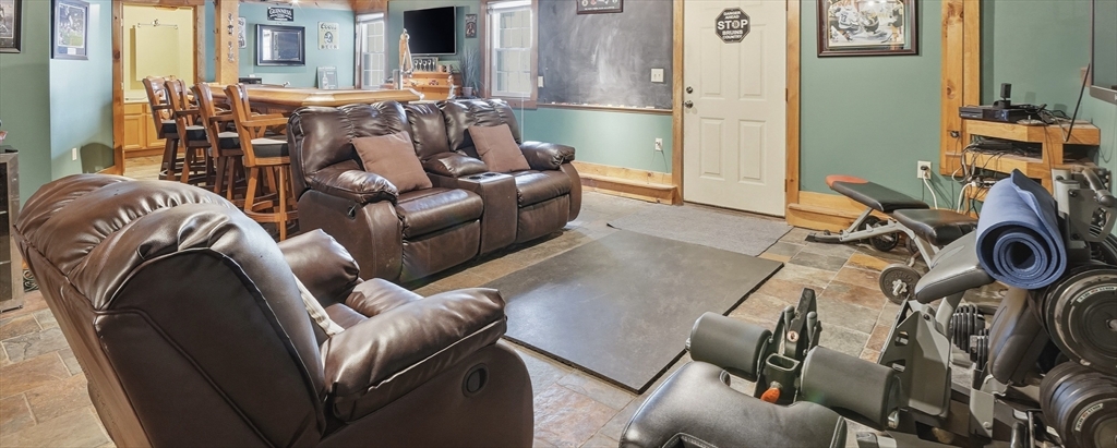 85 Millbury Road, Oxford, MA Photo #29