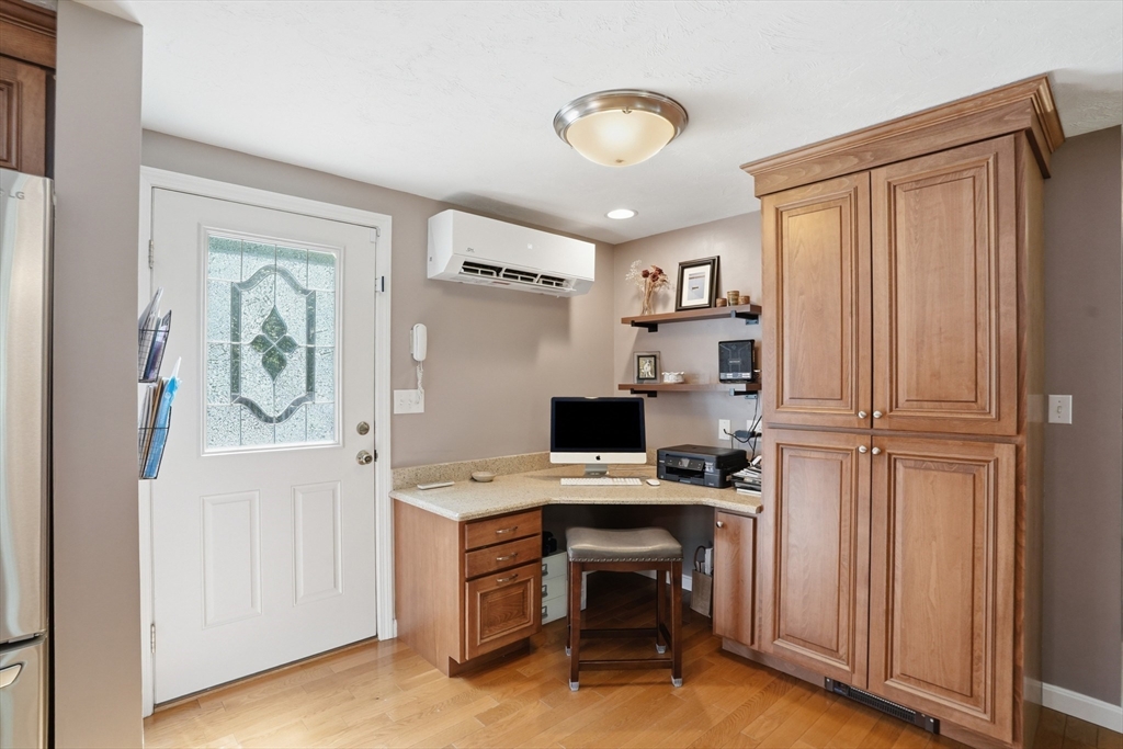 61 Stoney Weir Rd